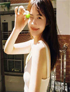 男人咬奶边做好爽动态图-christina 李宗瑞